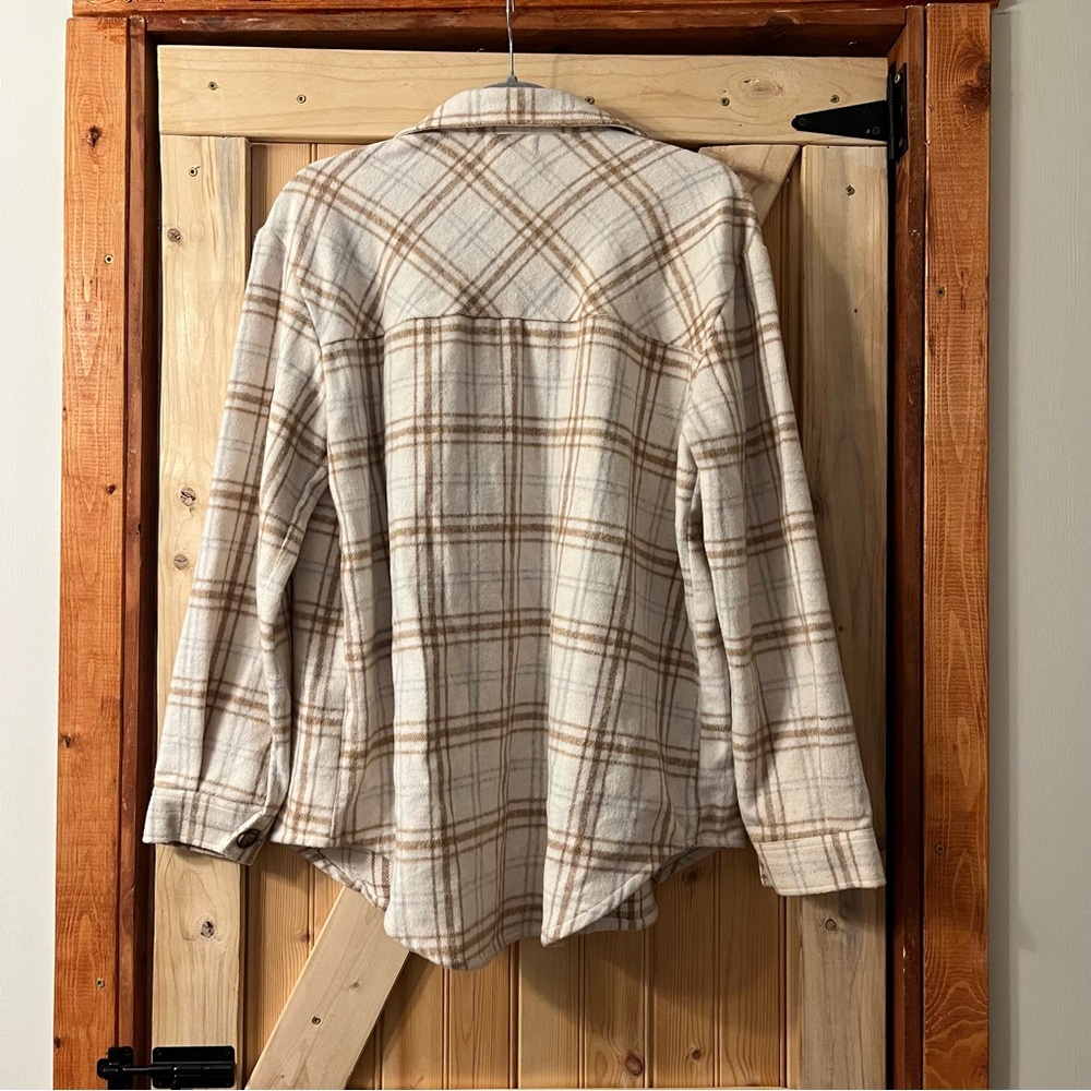 LIZARD THICKET Women's Plaid Flannel - Cream and Brown - Picture 2 of 4